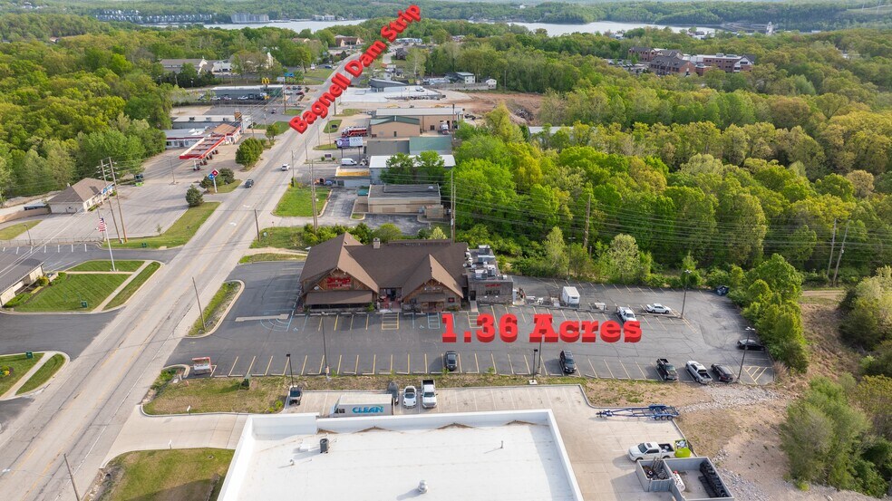 More Photos Of 1815 Bagnell Dam Blvd, Lake Ozark Restaurant For Sale