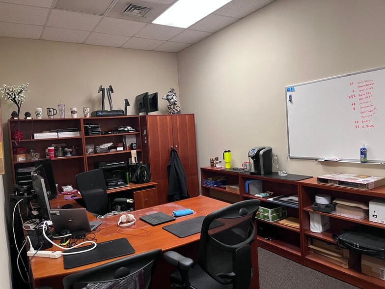 More Photos Of 1257 Sweeten Creek Rd, Asheville Office For Lease