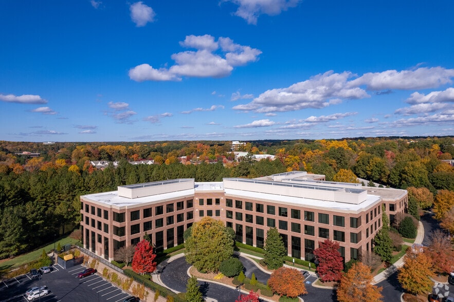 More Photos Of 1255 Crescent Green Dr, Cary Office For Lease