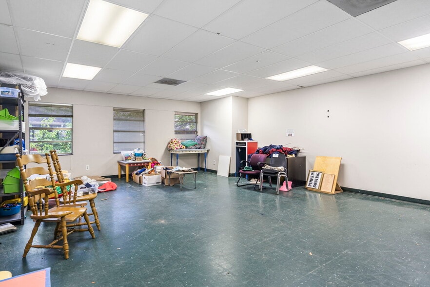 More Photos Of 3511 Linkwood Dr, Houston Religious Facility For Sale