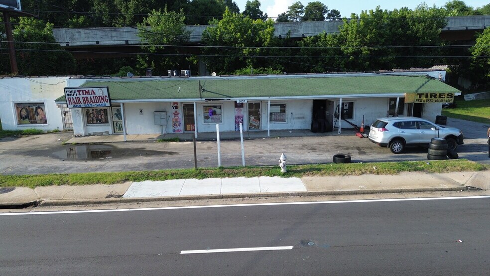 More Photos Of 2635-2637 Martin Luther King Jr Dr SW, Atlanta General Retail For Sale