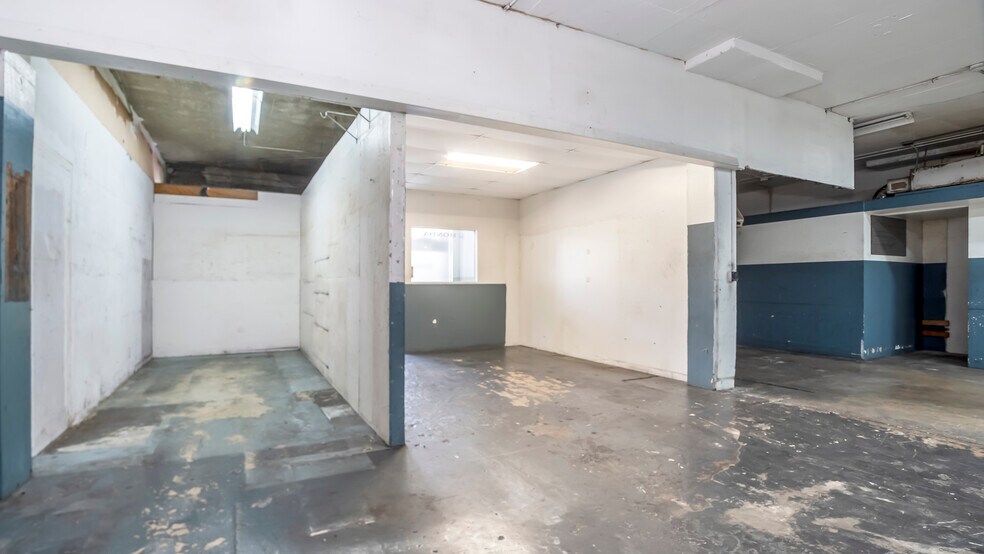 More Photos Of 11030-11050 Wiles Rd, Coral Springs Religious Facility For Sale