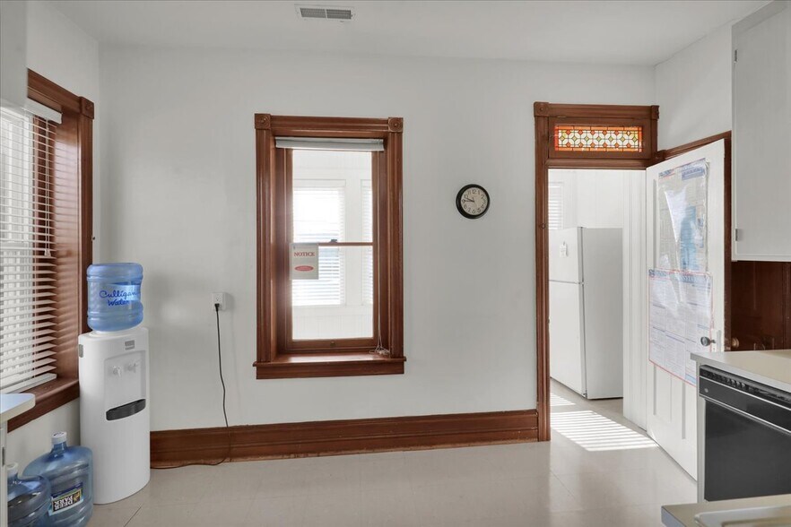 More Photos Of 301 W Lancaster Ave, Shillington Office For Sale