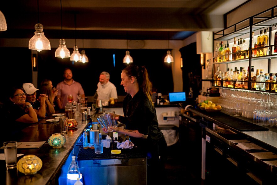 More Photos Of 300 E Main St, Johnson City Restaurant For Sale