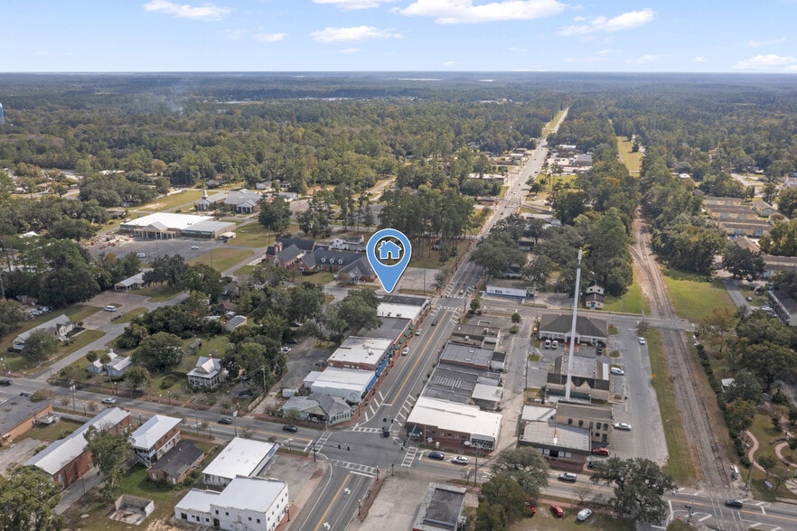 More Photos Of 117-119 N Lee St, Kingsland Storefront Retail Office For Sale