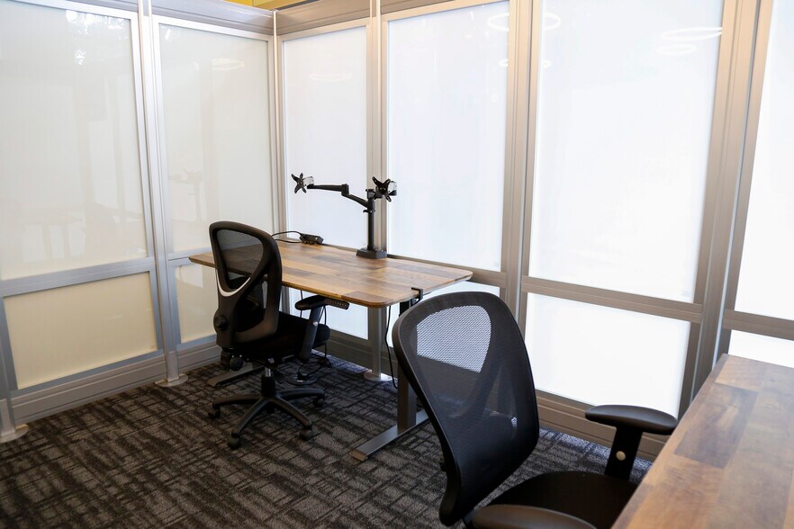 More Photos Of 6301 Gaston Ave, Dallas Coworking Space