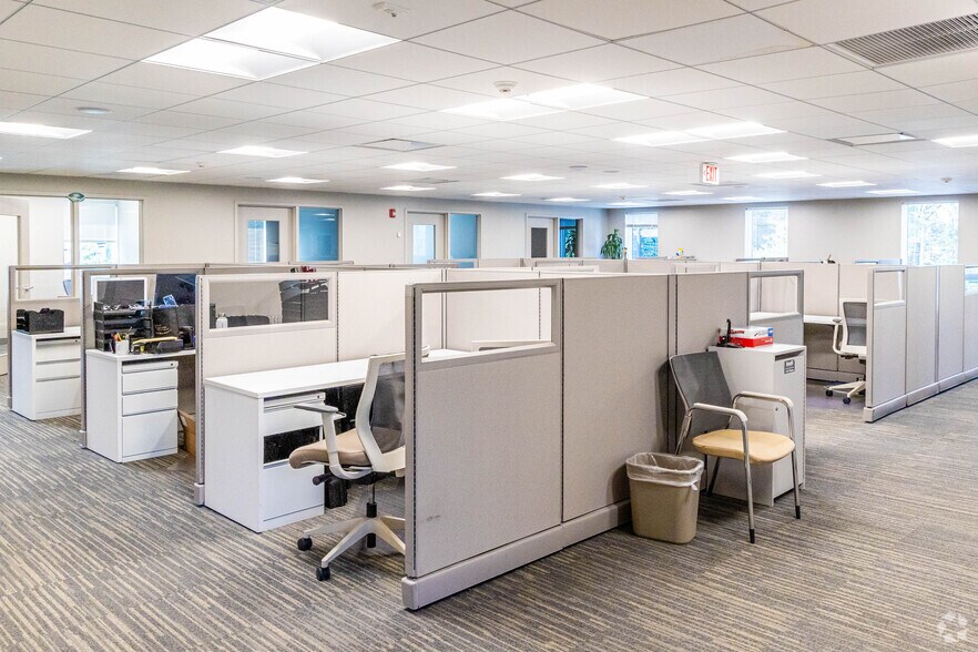 More Photos Of 511 South Ave E, Cranford Office For Sale