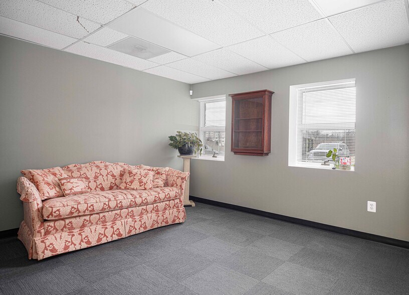 More Photos Of 1131 Belair Rd, Bel Air Medical For Lease