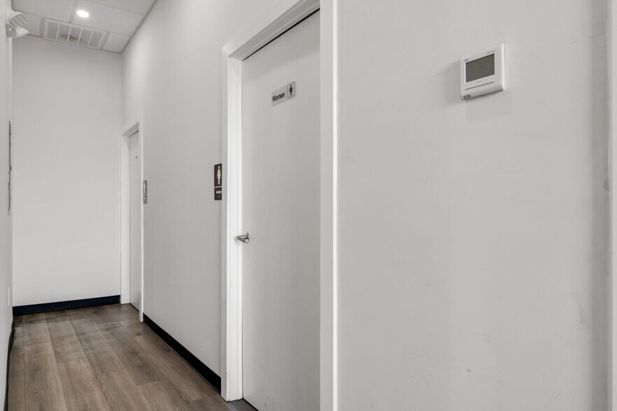 More Photos Of 99 Ohio River Blvd, Leetsdale Fast Food For Sale