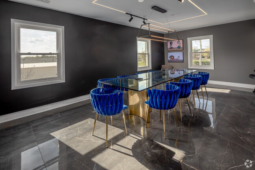 More Photos Of 1 American Way, Elgin Medical For Sale