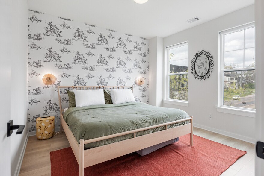 More Photos Of 1233 Lischey Ave, Nashville Apartments For Sale