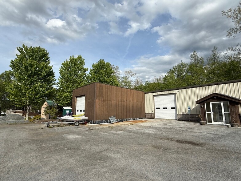Primary Photo Of 151 H O Aldridge Rd, Boone Service For Lease