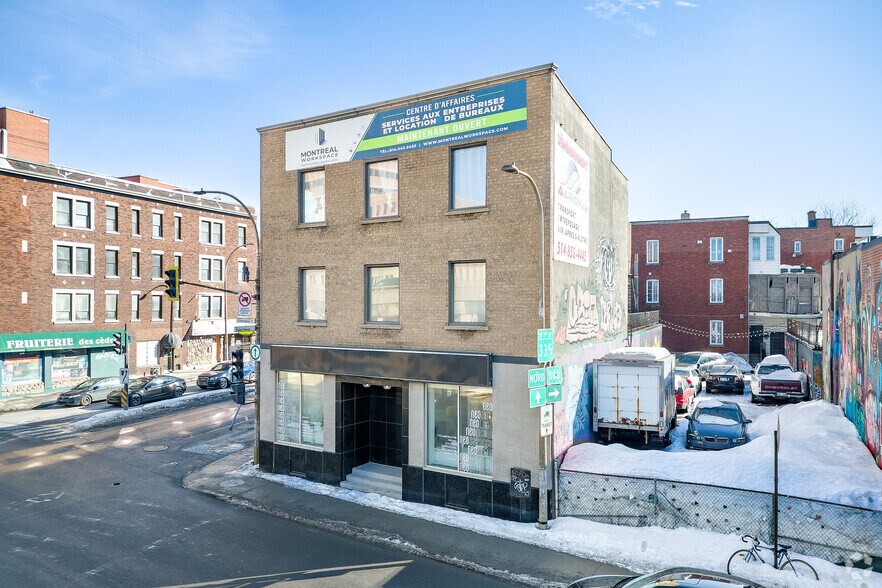 More Photos Of 390 Boul Crémazie E, Montréal Storefront Retail Residential For Sale