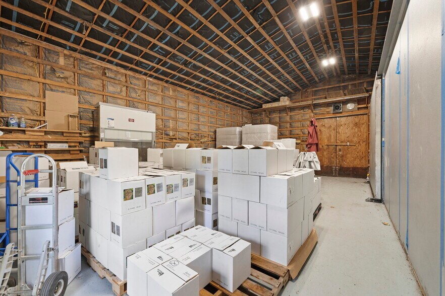 More Photos Of 4290 Mt Baker hwy, Everson Winery Vineyard For Sale