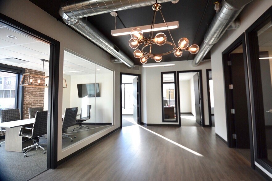 More Photos Of 8777 S Redwood Rd, West Jordan Office For Sale