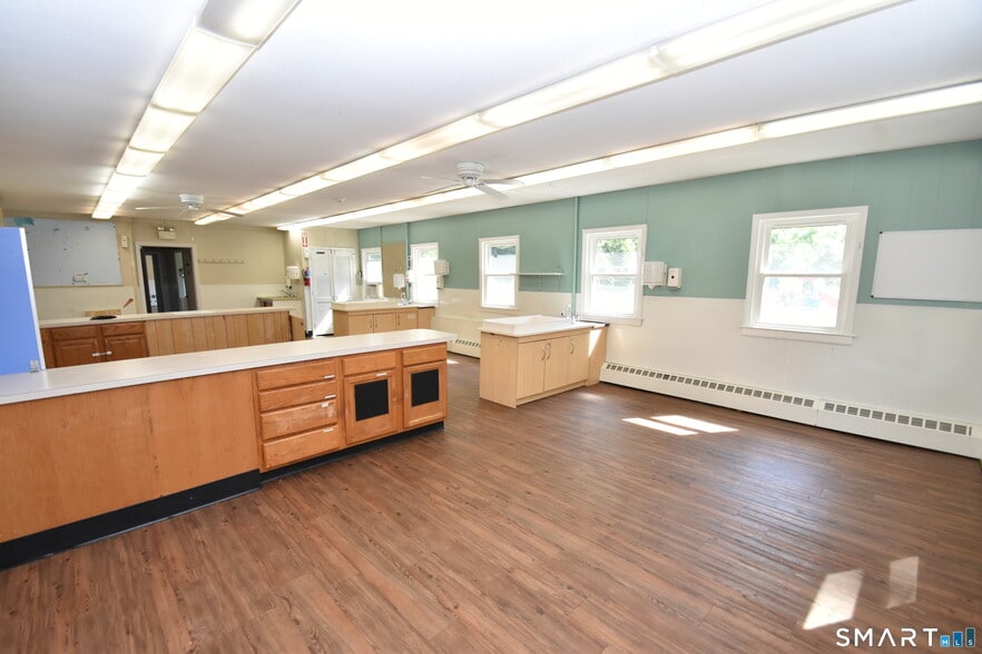 More Photos Of 206 House St, Glastonbury Land For Sale