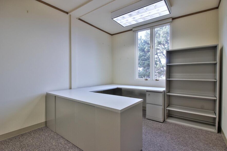 More Photos Of 400 Camino Aguajito, Monterey Office For Sale