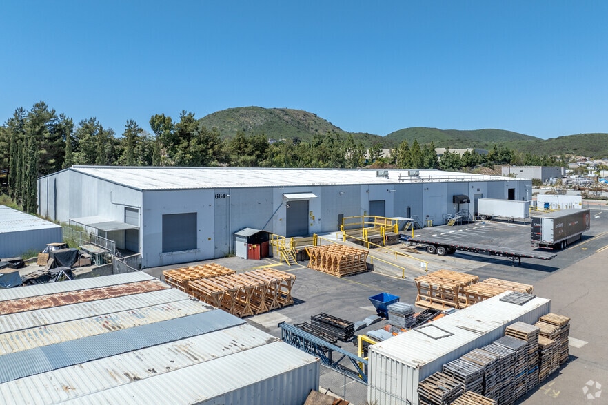 More Photos Of 664 N Twin Oaks Valley Rd, San Marcos Warehouse For Lease