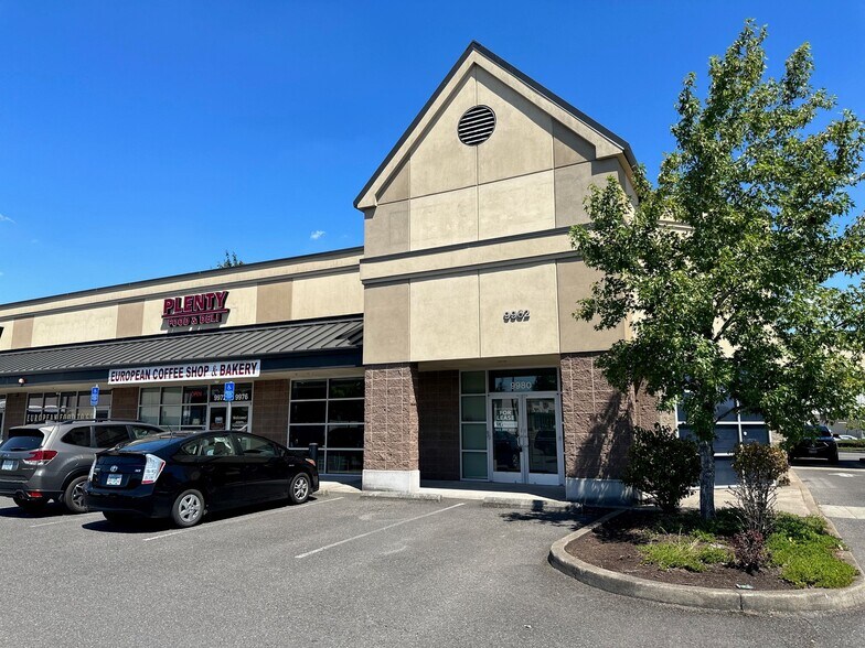 Primary Photo Of 9960-9980 SE 82nd Ave, Portland Unknown For Lease