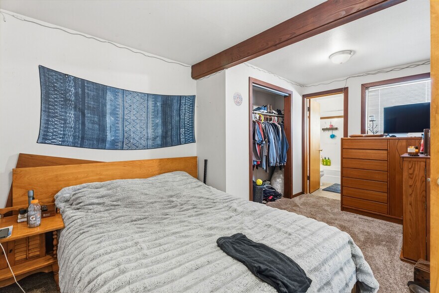 More Photos Of 23800 N Highway 1, Fort Bragg Apartments For Sale