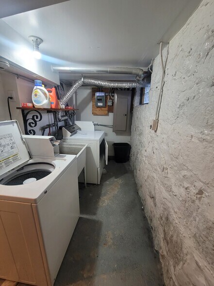 More Photos Of 1109 E 3rd St, Duluth Apartments For Sale