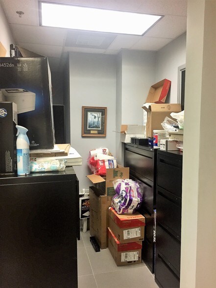 More Photos Of 14125 NW 80th Ave, Miami Lakes Office For Sale