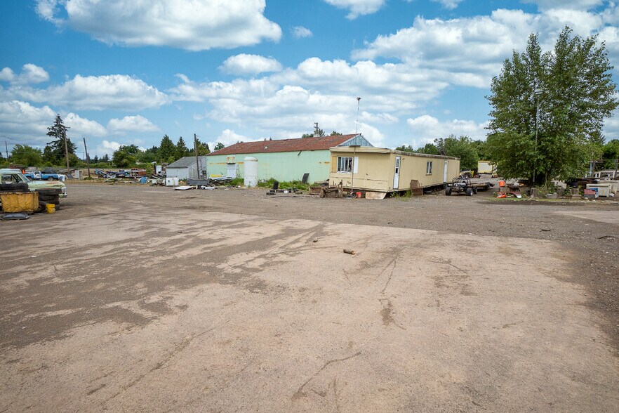 More Photos Of 3650 Mainline Dr, Salem Land For Sale