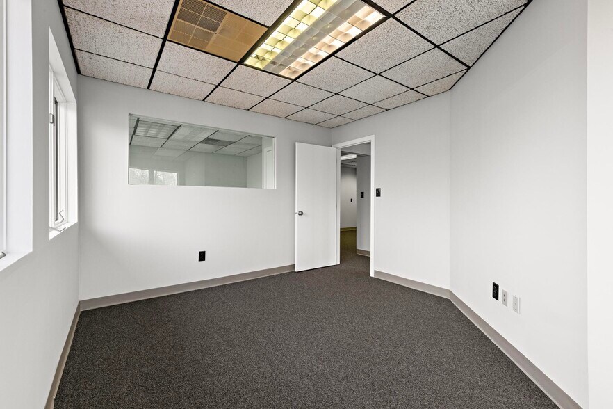More Photos Of 675 Route 72 E, Manahawkin Office For Lease