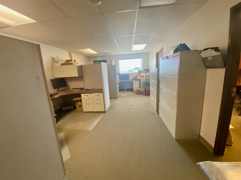 More Photos Of 5812 Jefferson Ln, Williston Service For Sale