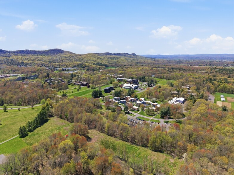 More Photos Of 893 West St, Amherst Schools For Sale