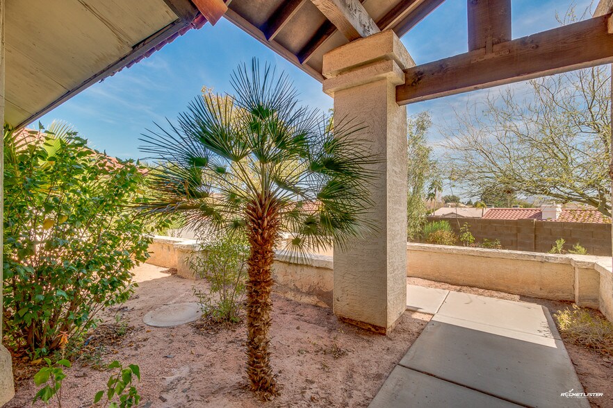 More Photos Of 14414 N 29th St, Phoenix Assisted Living For Lease