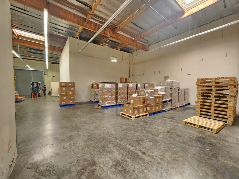More Photos Of 236 Clary Ave, San Gabriel Warehouse For Sale