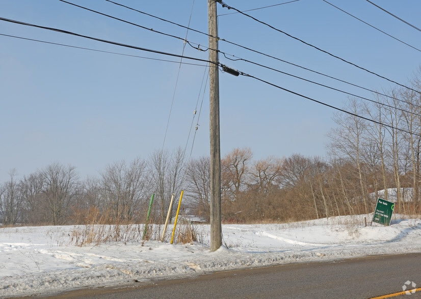 More Photos Of 1760 Glasgow St, Kitchener Land For Sale