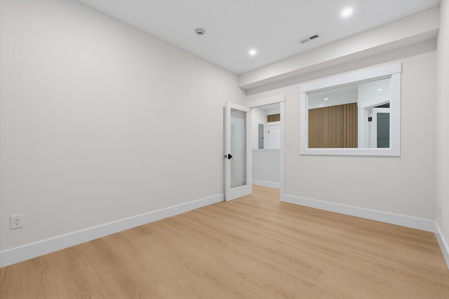 More Photos Of 572 Route 6, Mahopac Medical For Lease