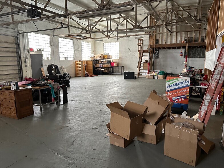 More Photos Of 61 Main St, Norwalk Storefront Retail Office For Lease