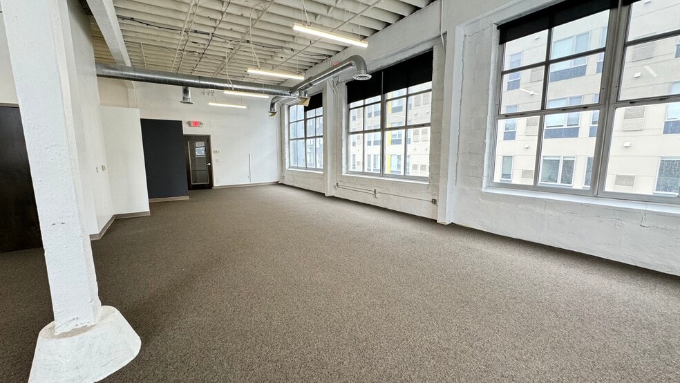More Photos Of 15-17 Pitkin St, Rochester Loft Creative Space For Lease