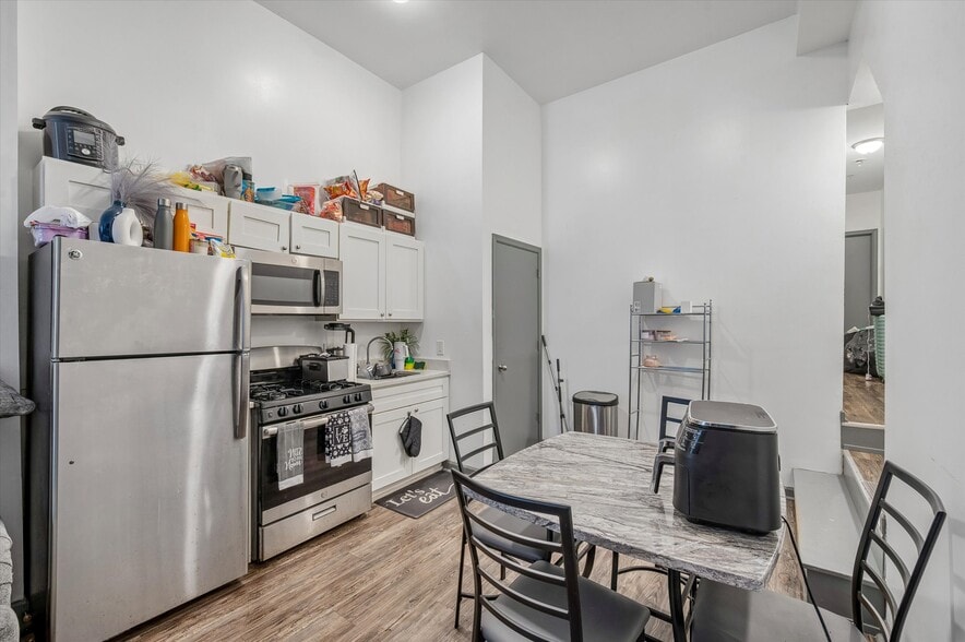 More Photos Of , Philadelphia Multifamily For Sale