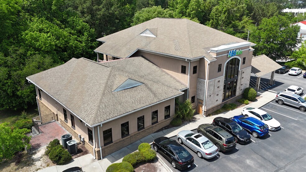 More Photos Of 200 Springtree Dr, Columbia Medical For Sale