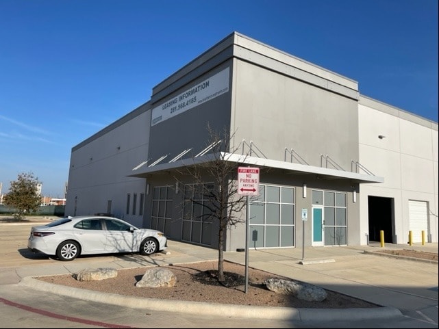 More Photos Of 515 Richland Hills Dr, San Antonio Warehouse For Lease