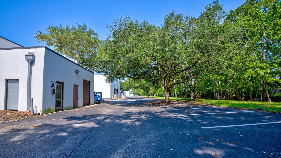More Photos Of 8535 Baymeadows Rd, Jacksonville Unknown For Lease