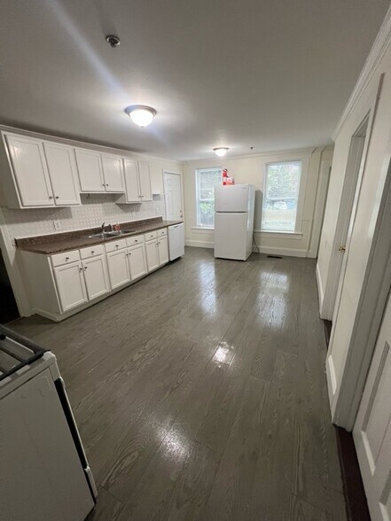 More Photos Of 11-15 Lilley Ave, Lowell Apartments For Sale