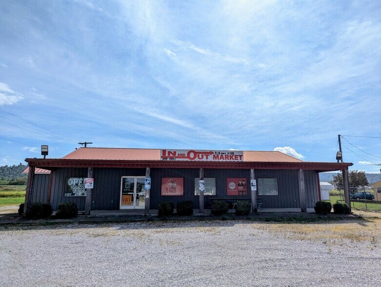 Primary Photo Of 576 Highway 3106, Monticello Freestanding For Sale