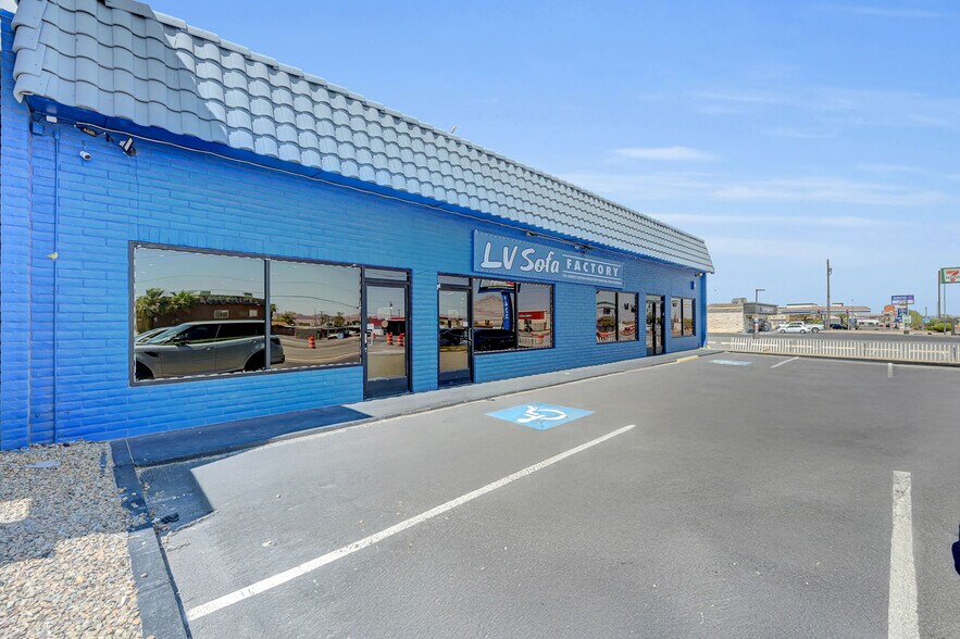 More Photos Of 1433 N Boulder Hwy, Henderson Freestanding For Sale