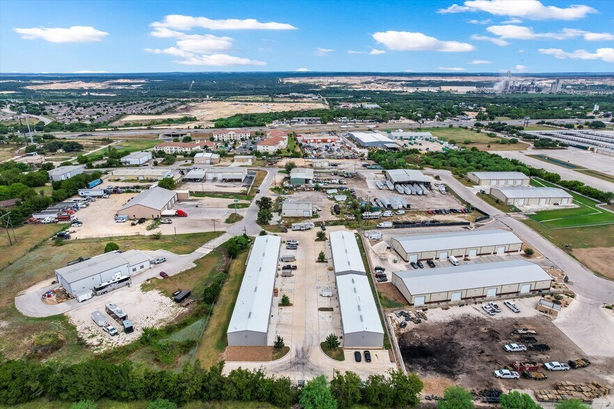 More Photos Of 35 Nafta Cir, New Braunfels Industrial For Lease
