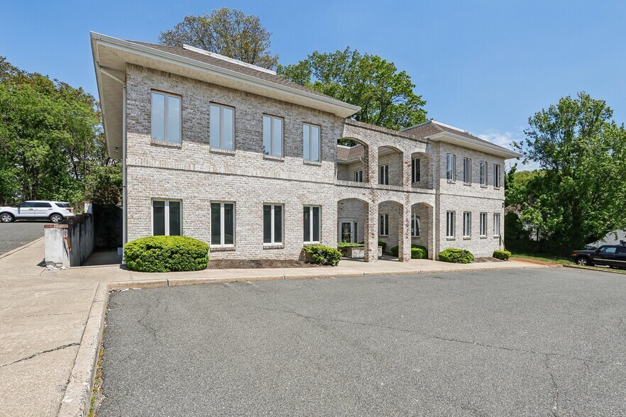 More Photos Of 2640 Highway 70, Manasquan Medical For Sale