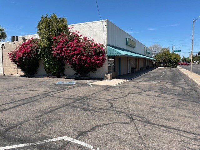 More Photos Of 2810 N 7th Ave, Phoenix Storefront For Lease