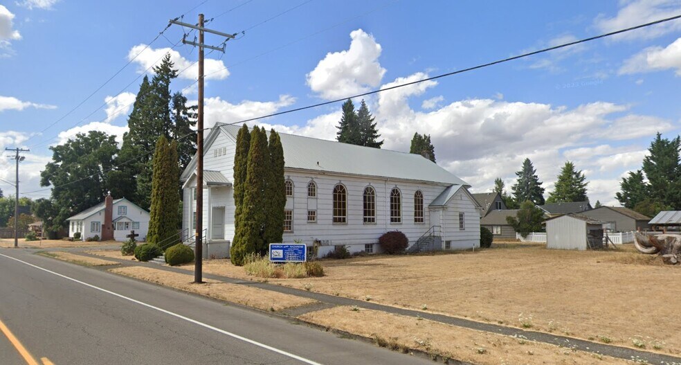 More Photos Of 579 E Washington St, Stayton Religious Facility For Sale