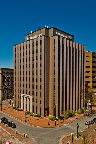 More Photos Of 1 Monument Sq, Portland Office For Lease