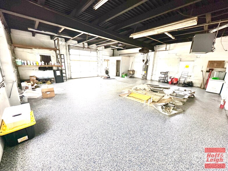 More Photos Of 817 E Tallmadge Ave, Akron Warehouse For Sale