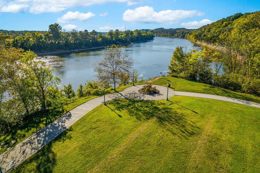More Photos Of N Riverside Drive, Clarksville Land For Sale